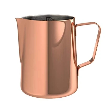 Afbeelding van bonVIVO Muvo roestvrijstalen melkkan met koperen afwerking, melkopschuimkan 330 ml, Barista praktische maattabel, voor de perfecte cappuccino of latte