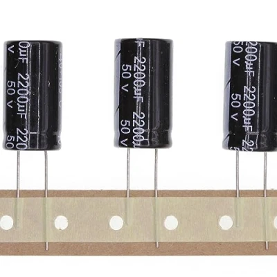 Afbeelding van 10 stuks 50 V 2200UF elektrolytische condensator van aluminium, plug in, 16 x 30 mm, mm