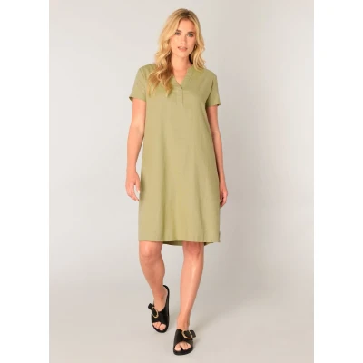 Afbeelding van BASE LEVEL Yacin Dresses Soft Army maat 36