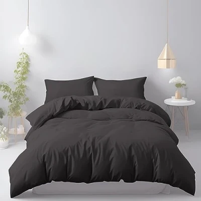 Afbeelding van LivinEase Geborstelde Microvezel 240x220cm Dekbedovertreksets 100 GSM Zwart Dekbedovertrek Met 2 Kussensloop (65 x 65 cm) Hotelkwaliteit Hypoallergeen, Onderhoudsvriendelijk en Comfortabel