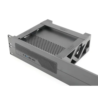 Afbeelding van Rack munt voor MiniSforum MS 01 Injection Molded Front en 3D Printed Rear arms 19&quot; 2U