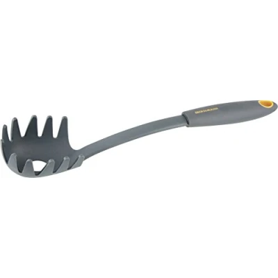 Afbeelding van Fackelmann Spaghettilepel 32 cm SOFT, keukenhulp met functioneel deel van kunststof, noedellepel voor gecoate potten en pannen (kleur: oranje/grijs), hoeveelheid: 1 stuk