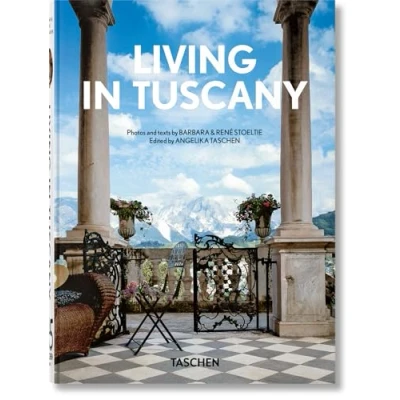 Afbeelding van Living in Tuscany. 40th Ed.