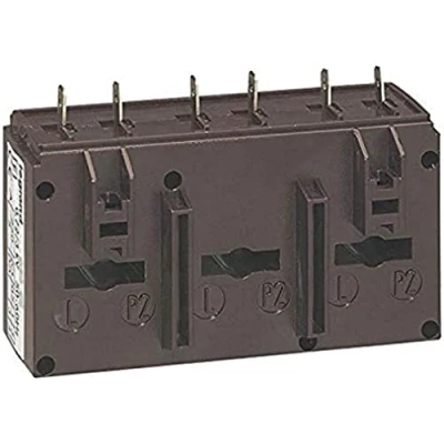 Afbeelding van Legrand stroomtransfo ti 3 fase gesloten 250 5 va nauwkeurigheid 1 412157
