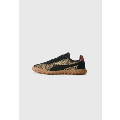 Afbeelding van Puma Kayzer Sneakers laag, Dames, Maat: 40, Black/dusky gray Leer