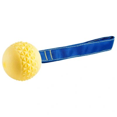 Afbeelding van Vadigran Tpr Bal Met Touw Yellow Vanilla Hondenspeelgoed Vanille 6.5 cm Geel