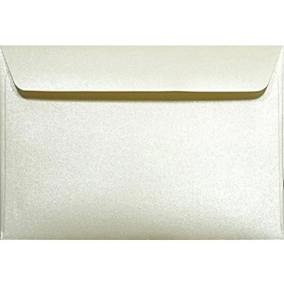 Afbeelding van Netuno 100 parelmoer Cream C6 enveloppen 120g 114x162mm Majestic Candelight rechte klep voor bruiloft verjaardag doop kerst uitnodigingen gelegenheids briefkaarten