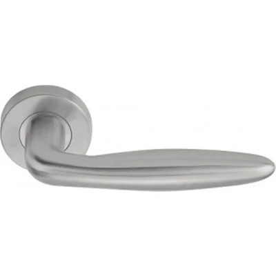 Afbeelding van Formani Deurkruk RVS Basics LB18H Holle Geveerd Op Rozet Mat