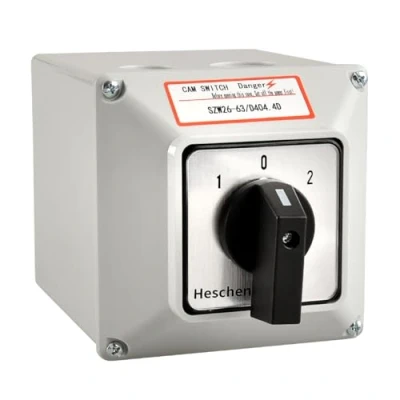 Afbeelding van Heschen Universele Roterende Omschakelingsschakelaar SZW26 63/D404.4D 660V 63A AAN UIT 3 Positie 4 Fase 4NO+4NC 16 Terminals CE met Hoofdschakelaar Buitendoos LW28 63/4