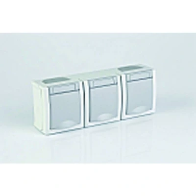 Afbeelding van Panasonic Viko driedubbele wandcontactdoos horizontaal met randaarde opbouw spatwaterdicht IP54