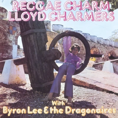 Afbeelding van Charmers, Lloyd &amp; Byron Lee The Dragonaires Reggae Charm (LP)