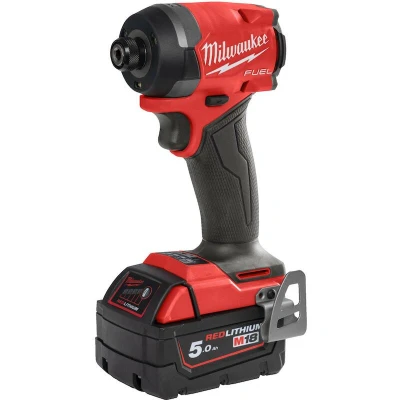 Afbeelding van Milwaukee M18 FID3 502X FUEL 1/4&quot; Hex slagschroevendraaier set (2x 5,0Ah accu) in HD Box