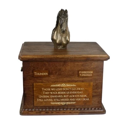 Afbeelding van Art Dog Grote Urn voor Paardenas Handgemaakt Gedenkteken met Foto Aangepaste Paardenurn Messing Handvatten en Keramische Plaat 15,7x11,8x11 Friese Paard II