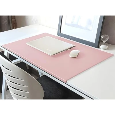 Afbeelding van Muismat, bureaumat met randbeschermer, PU lederen bureauonderlegger voor kantoor thuis bevestigingslip, gladde gamingmuismat antislip schrijfblok 100 x 50 cm roze