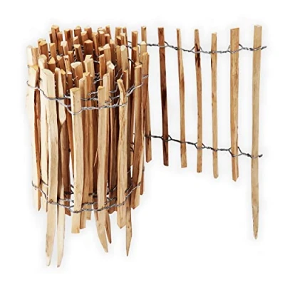 Afbeelding van Aquagart Stakethek, rolplank, latafstand 4 6 cm, tuinhek, perfect als bloemrand en perkomranding of afbakening, duurzaam houten hek, rolhek, 5 m x 50 cm