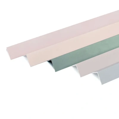 Afbeelding van Hoekprofiel voor oud grijs WPC composiet 3.8x3.8x220cm