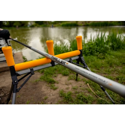 Afbeelding van Middy Hi Viz Elite Pole Roller Twin Channel 60cm Hengelsteun