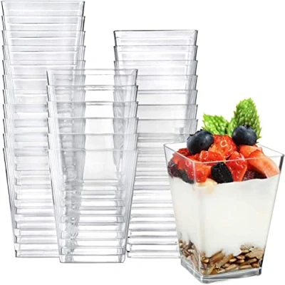 Afbeelding van KAHEIGN 50 stuks mini dessertkopjes, 240 ml plastic vierkante dessertbekers doorzichtige parfait voorgerecht beker herbruikbare serveerschaal voor dessert pudding mousse feest (7 x 7 cm)