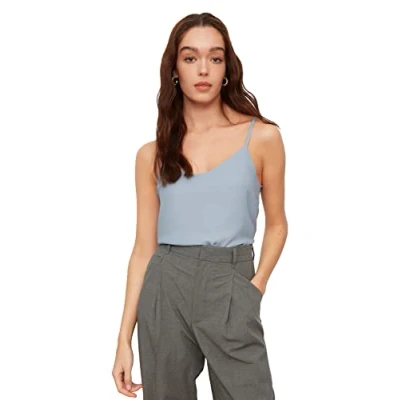 Afbeelding van Trendyol Ecru Basic Geweven Blouse Met Bandjes Twoss19Bb0224