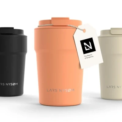 Afbeelding van LARS NYSØM &#039;Bevægelse&#039; Thermos Coffee Mug to go 500ml BPA vrij met Isolatie Lekvrije Roestvrijstalen Thermosbeker Pumpkin Orange