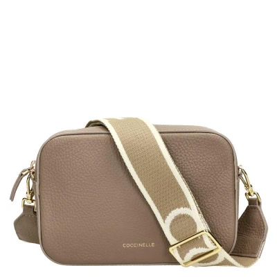 Afbeelding van Coccinelle TEBE Schoudertas, Dames, Maat: One Size, Warm taupe