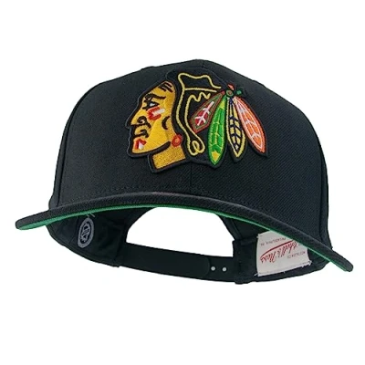 Afbeelding van Mitchell &amp; Ness Chicago Blackhawks Black NHL Team Ground 2.0 Pro Snapback Cap One Size