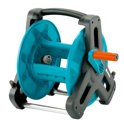 Afbeelding van Gardena 8007 20 Classic slanghaspel: slanghaspel voor tuinslangen (13 mm slang), compacte vormgeving, met nadruppelstop, haakse slangaansluiting, slang van max. 50 m, zwart, oranje, grijs, turkoois