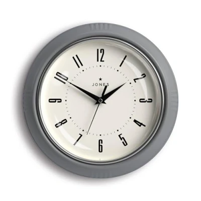 Afbeelding van Jones Clocks® Ronde Retro wandklok The Ketchup Round Clock Makkelijk leesbare cijfers, zwarte perfect als keukenklok, kantoorklok, woonkamerklok klok 25cm Grijs