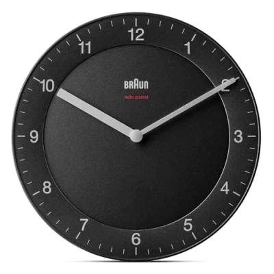 Afbeelding van Braun Classic Radio Controlled Wall Clock For Central European Time Zone (DCF/GMT+1) with Quiet Movement, Easy To Read, 20cm Diameter in Black, model BC06B DCF.