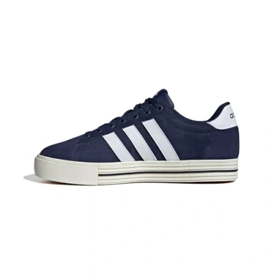 Afbeelding van adidas Unisex Daily 4.0 lage schoenen zonder voetbal, Donkerblauw Ftwr Wit Gebroken Wit, 43 1/3 EU