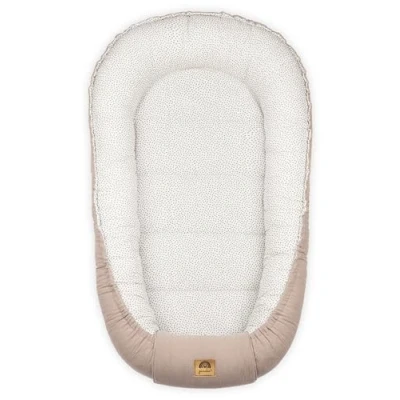 Afbeelding van PIMKO Babynestje voor baby&#039;s, knuffelnest, babycocon zuigelingen en pasgeborenen, 60 x 90 cm, 100% katoen, mousseline (beige stippen)