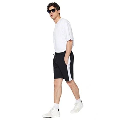 Afbeelding van Trendyol Groene Heren Regular Fit Panelled Shorts En Bermuda