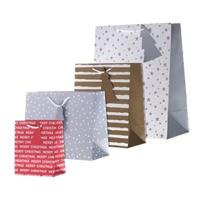 Afbeelding van Hallmark Kerstcadeauzakje Bundel 4 Zakken in Feestelijke Ontwerpen Wit, Goud Zilver en Rood