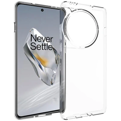 Afbeelding van OnePlus 12 Hoesje Siliconen en TPU (zacht) Accezz Softcase/Backcover Transparant Telefoonhoesje