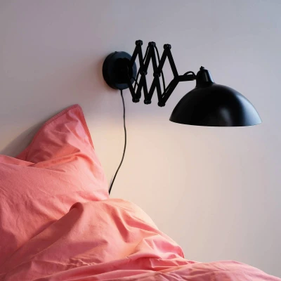 Afbeelding van Futura wandlamp met inklapbare arm