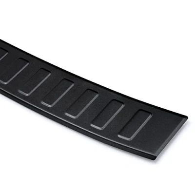 Afbeelding van teileplus24 AL152 Achterbumperprotector voor Skoda Octavia 4 Combi deur Aluminium afschuining, Farbe Alu:Zwart