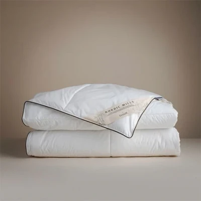 Afbeelding van Bamboe Fiber Dekbed All Season 2 Persoons 200x220 CM Basalt Ga naar Discounter.nl &amp; Profiteer Nu