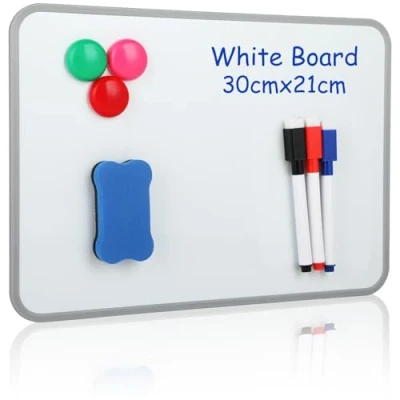 Afbeelding van Uitwisbaar magneetbord met pen, gum en magneet is de ideale keuze voor lesgeven