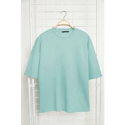 Afbeelding van Trendyol TMNSS22TS00049 Volwassenen Mannen T shirt Single pack munt L