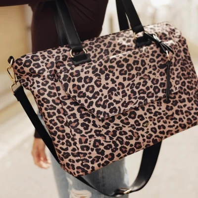 Afbeelding van Denise laptoptas shopper panterprint 15.6 MŌSZ