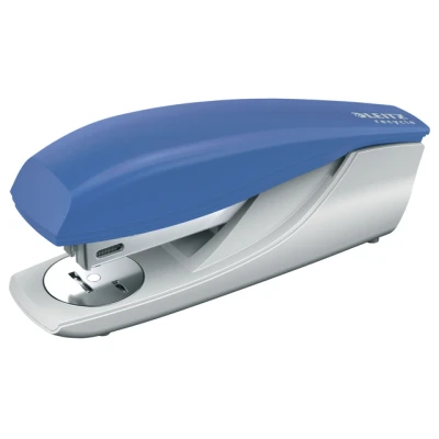 Afbeelding van Nietmachine Leitz Nexxt Recycle klimaatneutraal 30 vel blauw