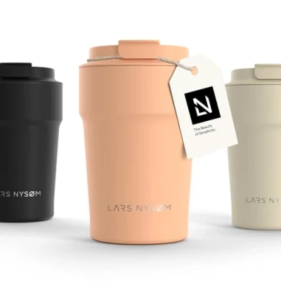 Afbeelding van LARS NYSØM &#039;Bevægelse&#039; Thermos Coffee Mug to go 500ml BPA vrij met Isolatie Lekvrije Roestvrijstalen Thermosbeker Creamy Peach
