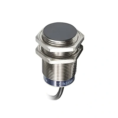 Afbeelding van SCHNEIDER XS5 30 INDUCTIEVE BENADERINGSSCHAKELAAR M30 MESSING AFGESCHERMD D.AFST. 10 MM 12 24 VDC PNP NO 4P M12 CON 3 DR