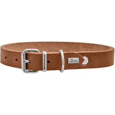 Afbeelding van HUNTER Hondenhalsband Grenada van leer, kleur: cognac, handgemaakt in Duitsland, voor training en dagelijks gebruik, robuust, comfortabel, eenvoudig, elegant design, maat: 60, omtrek: 45 55 cm