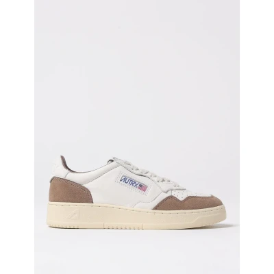 Afbeelding van Comfortable Low Top Court Sneakers Versatile for Everyday Style and