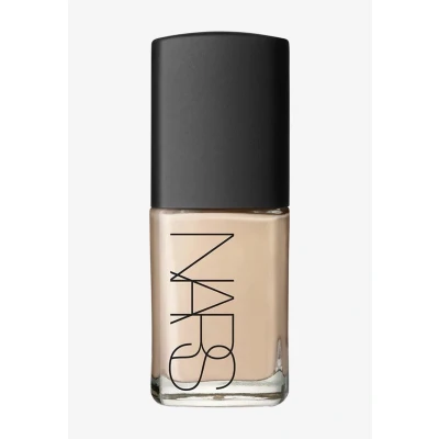 Afbeelding van NARS Sheer Glow Foundation Gobi 30 ml