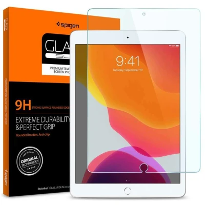 Afbeelding van Screenprotector Apple iPad 10.2 (2020): Spigen GLAStR tablet