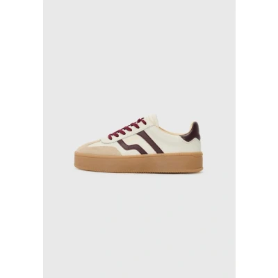 Afbeelding van GANT Cuzmani Sneakers laag, Dames, Maat: 37, Off white/plum red Leer