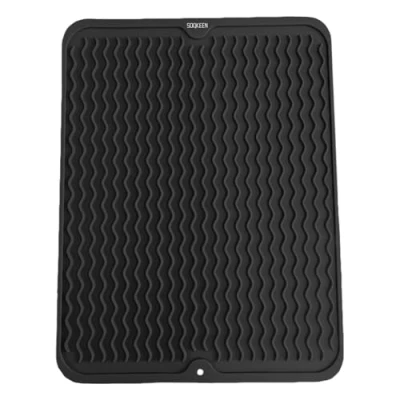 Afbeelding van SOQKEEN Silicone Afdruipmat, 40 x 30 cm opvouwbare afdruipmat voor aanrecht, gootsteenbeschermer hittebestendige mat antislip zwarte afdruipmatten, tafelmat, placemat