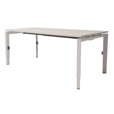 Afbeelding van Linesto N3 bureau, hoogte instelbaar (65 85cm) met 180x80cm lindberg eiken zwevend 25mm blad en aluminium (RAL9006) vierpoot N frame (poot driehoekig
